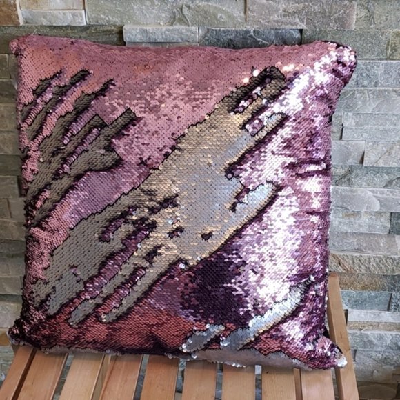 Millano Sparkling Sequined Pillow - Picture 4 of 5